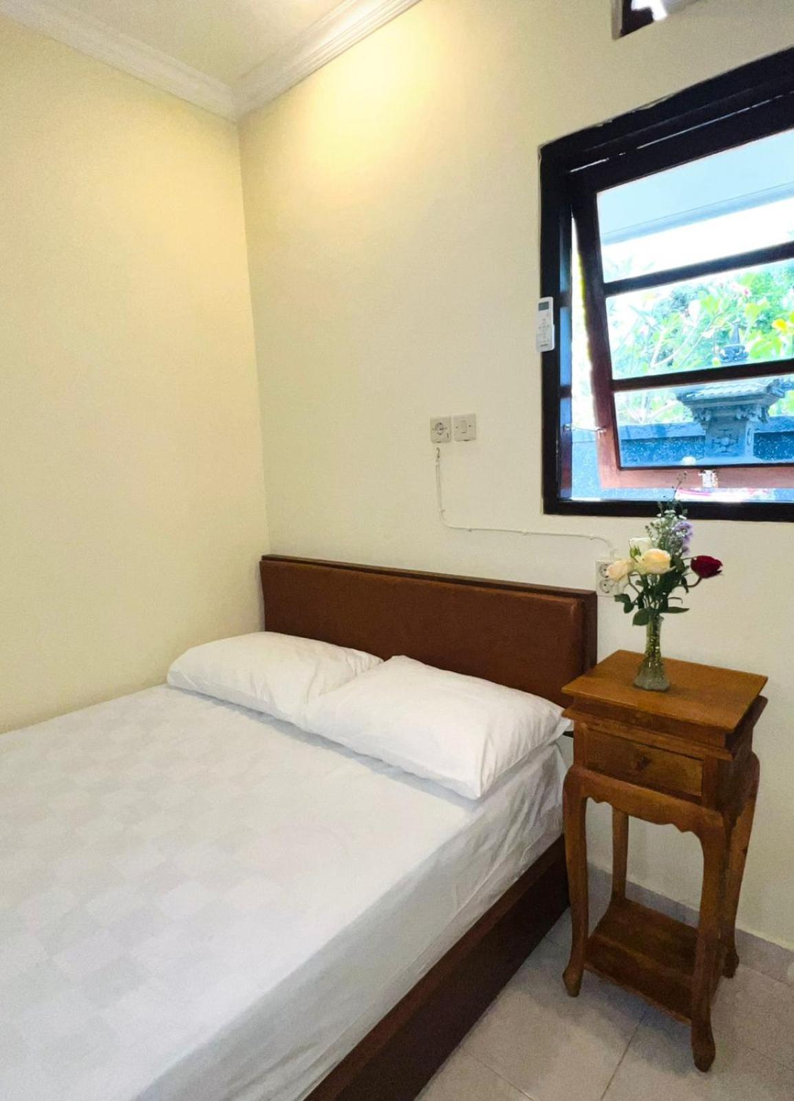 Zigiz Lovina Hostel Eksteriør billede